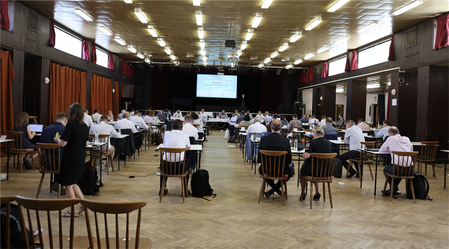 MČ Praha 10 rozdala finanční odměny i věcné dary