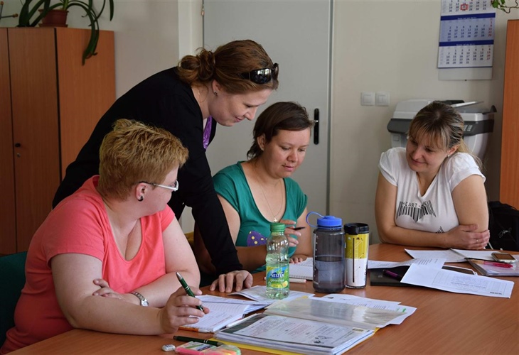 Praha 10 úspěšně ukončila projekt pro rodiče 