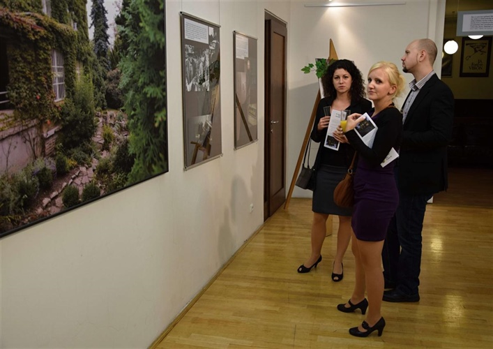 Praha 10 zahájila unikátní výstavu z pozůstalosti Karla Čapka